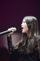 「IU JAPAN PREMIUM "SPECIAL LIVE"」の模様。