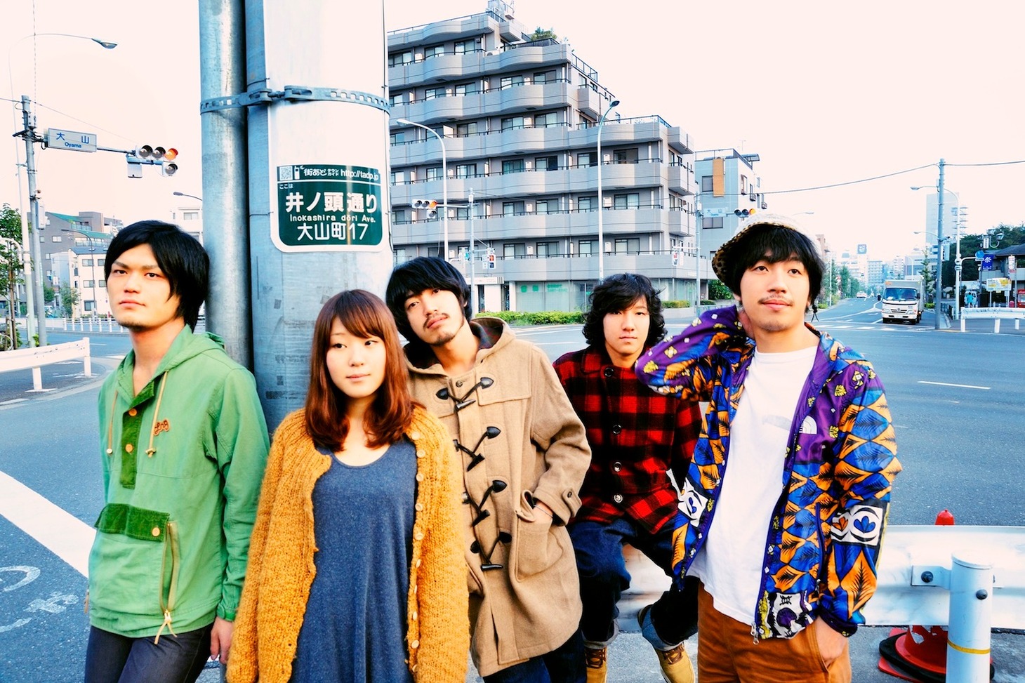 THEラブ人間