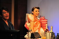 おしゃれな野宮ママ。おだやかな語り口も印象的。