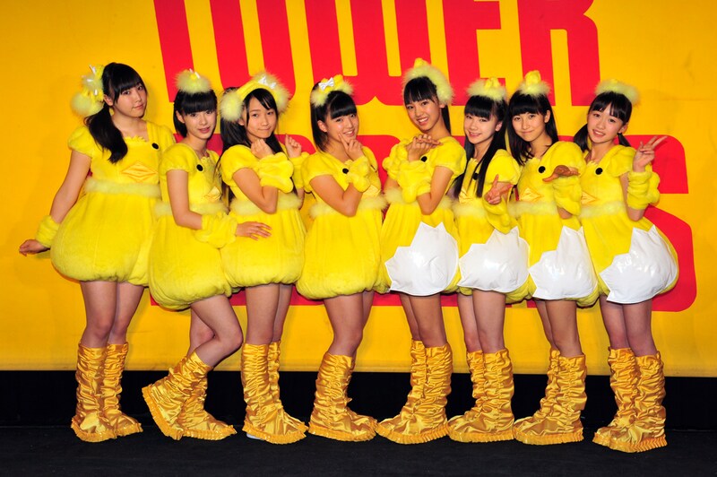 写真左から譜久村聖、生田衣梨奈、鞘師里保、鈴木香音、飯窪春菜、石田亜佑美、佐藤優樹、工藤遥。