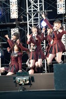 「片想いFinally」を披露するSKE48。