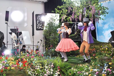 写真はヨドコウ新CM「ヨド物置新型エスモ誕生！」編撮影時の様子。