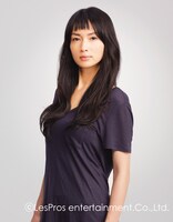 今週の人気の画像8位は「ポルノ新藤晴一＆長谷川京子夫妻に第2子となる女児誕生」より、長谷川京子。