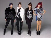 2NE1