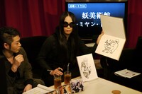 「目玉のおやじ」の出来栄えを見かねた逹瑯は「シーサー」を描いた。