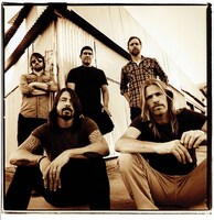 FOO FIGHTERS