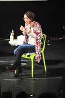 第1戦「ももクロ VS. お茶の間」のゲスト、SHELLY。