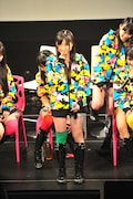 第6戦「ももクロ VS. コメディ」の様子。