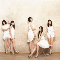 「9nine」初回限定盤B封入ブックレットの1ページ。