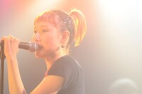 リリースパーティ「OH MY DANCING MEEEEEN!!!」でのbomi。