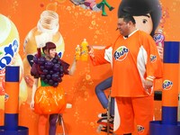 戦いの前に「ファンタ」で乾杯。