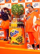 きゃりーぱみゅぱみゅと曙太郎。