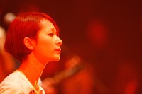 「KAELA WEB TOUR 2012」Zepp Tokyo公演の模様。