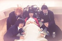 アーバンギャルド（浜崎容子は写真中央）