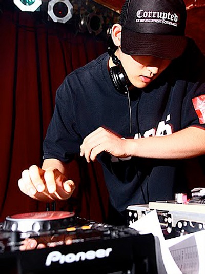 DJ WILDPARTY