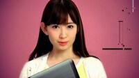 小嶋陽菜が出演する「Love PC, Love HP. dm4編」の1シーン。