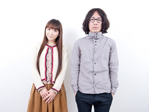 ナタリーPower Pushでは堀江由衣のニューアルバム「秘密」の発売を記念したスペシャルインタビューを公開中。収録曲「CHILDISH♡LOVE♡WORLD」を手がけた清竜人(写真右)との対談も併せて掲載している。