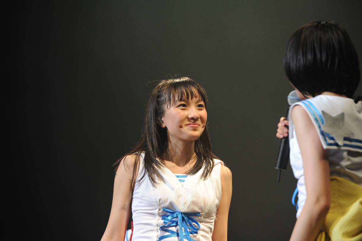 このツアーではリーダーならぬ“船長”に任命された百田夏菜子。