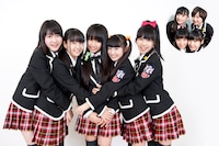 ナタリーPower Pushではエビ中メンバー＆職員（スタッフ）がデビュー前の心境を語るロングインタビューを公開中。