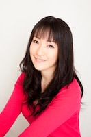 ともちんを演じる植田佳奈。