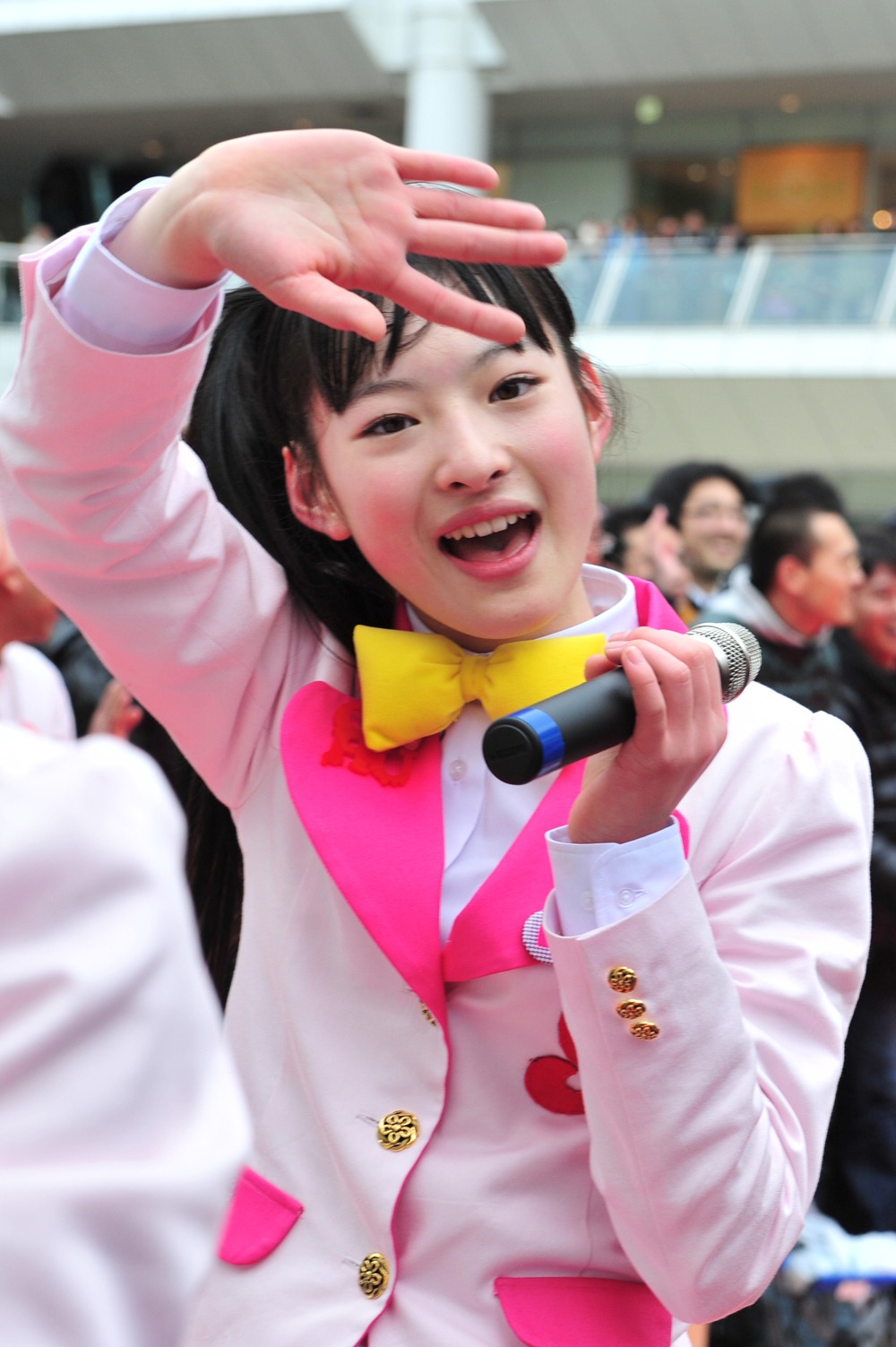 松野莉奈