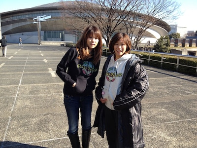 写真左が菅原紗由理、右が川澄奈穂美選手。