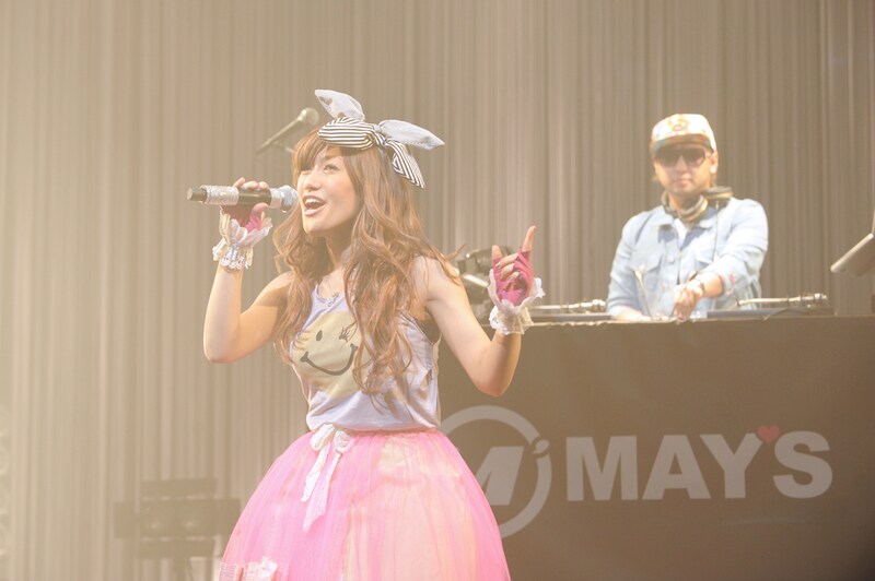 Shibuya O-EASTに伸びやかな歌声を響かせた片桐舞子。