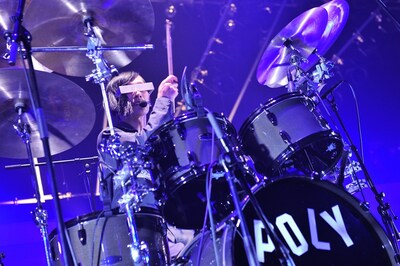 ヤノ（Dr, Vo）（photo by Kazumichi Kokei）