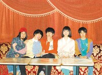 東京カランコロンは4月18日に2ndシングル「×ゲーム」をリリースした。