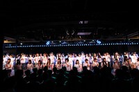 東京・AKB48劇場での公演の様子。