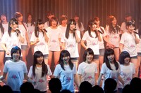 大阪・NMB48劇場での公演の様子。