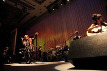 2011年12月23日に開催された宇都宮隆ディナーショーの様子。