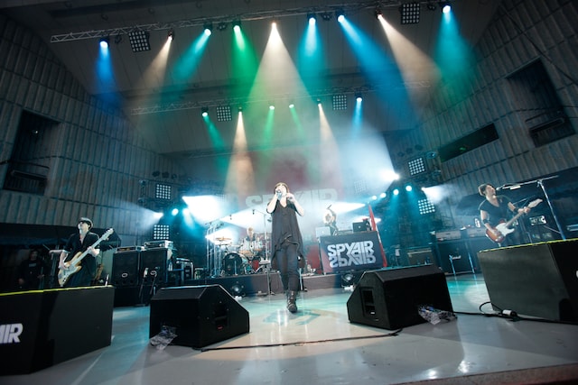 写真は昨年10月に日比谷野外大音楽堂で開催されたライブの模様。