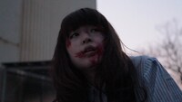 映画「アイドル・イズ・デッド」からの1シーン。