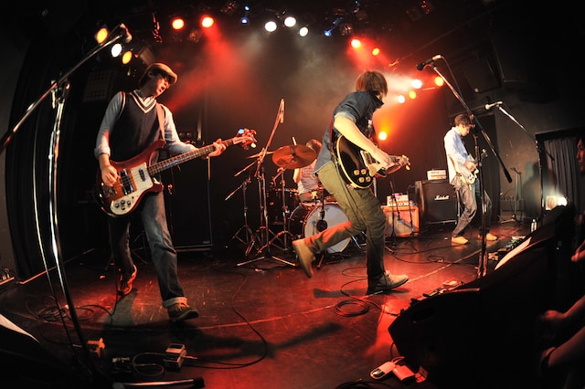 SCOTT GOES FOR（写真は2月18日の高円寺HIGH公演より）