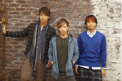 4月25日には10thシングル「月火水木金土日。～君に贈る歌～」をリリースするソナーポケット。