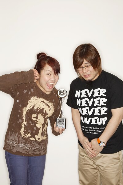 マキシマム ザ ホルモンは「BEST DIRECTOR」に選ばれた清水康彦が監督した「maximum the hormone」で「BEST YOUR CHOICE」を受賞。