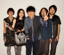 昨年に続き「BEST VIDEO OF THE YEAR」を受賞したサカナクション。