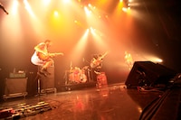 rega（撮影：山川哲矢）