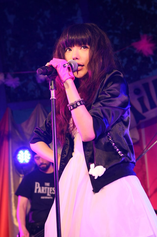 Milky Bunny（写真は3月21日のワンマンライブの様子）