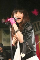 Milky Bunny（写真は3月21日のワンマンライブの様子）