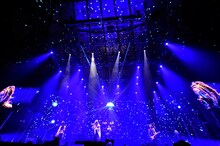 「L'Arc-en-Ciel WORLD TOUR 2012」ニューヨーク公演の様子。