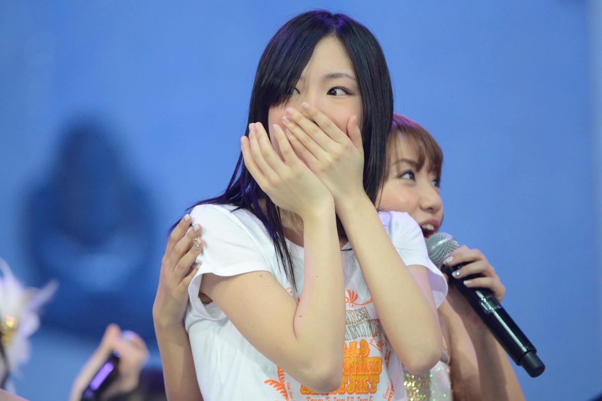 矢神久美 (C)AKS