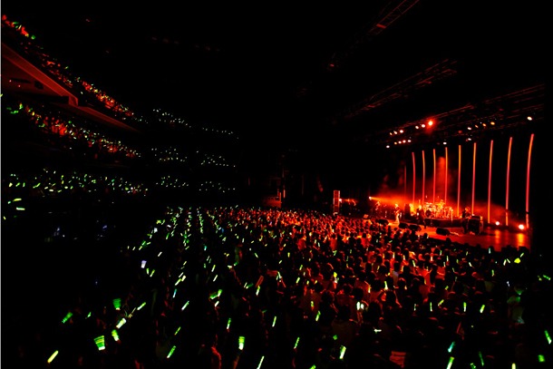 写真は東京・TOKYO DOME CITY HALLにで開催された「FTISLAND Official Fanmeeting 2012～Congratulations！ ～」の模様。
