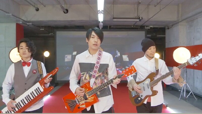 フジファブリックが出演するグリコ「ポッキーチョコレート」スペースシャワーTVバージョンCMのワンシーン。