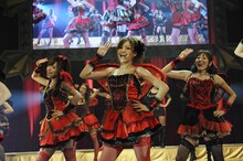 ワンマンライブ「恵比寿マスカッツコンサートツアー2012『そうだ！やっぱり渋谷公会堂に行こう!!』」の模様。