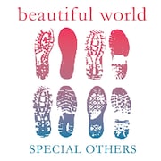 ホールツアーで配布されるシングル「beautiful world」のジャケット。