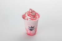 ストロベリーチーズケーキ (C)AKS