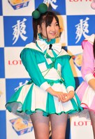 写真は本日行われたロッテアイス「爽」新CM記者発表会より。この春から高校3年生となった有安杏果。