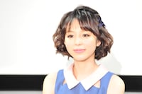 「ティーンズプロジェクト フレ☆フレ」記者会見に登壇した平野綾。